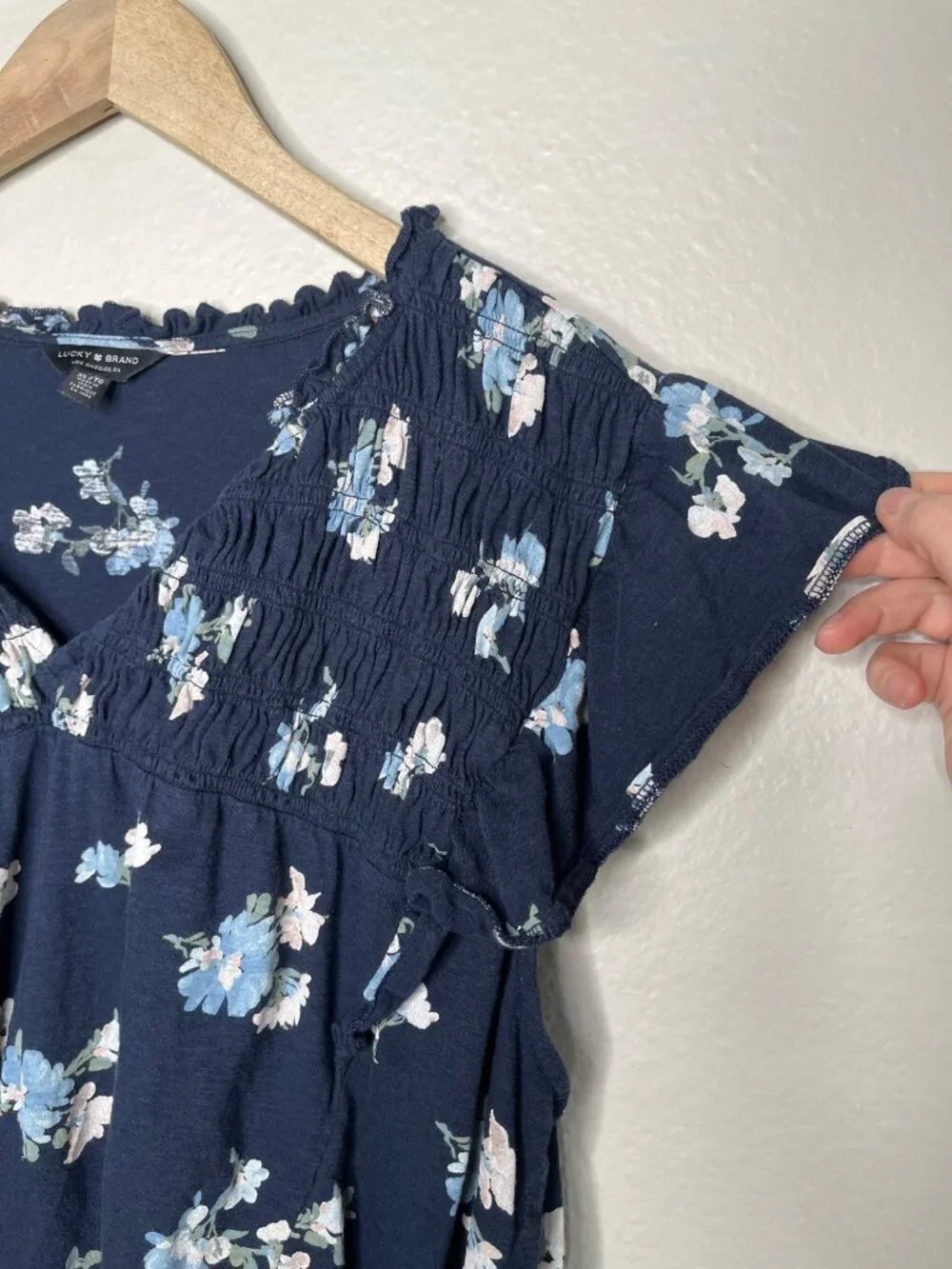 Lucky Brand Womens Navy Blue Floral Flutter Sleeve Top XL
